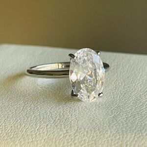 Silver Solitaire Oval Cubic Zirconia Ring Classic Ring Size 6.5